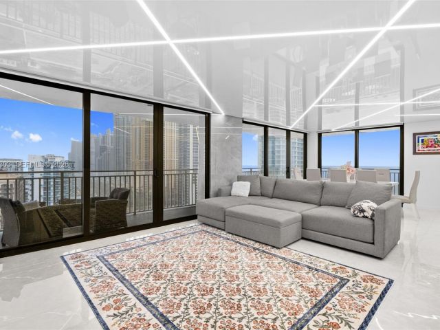 Apartment for rent  Unit #2319 - photo 7495331