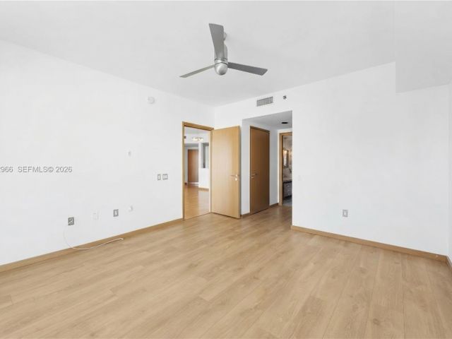 Apartment for rent  Unit #3206 - photo 7533674