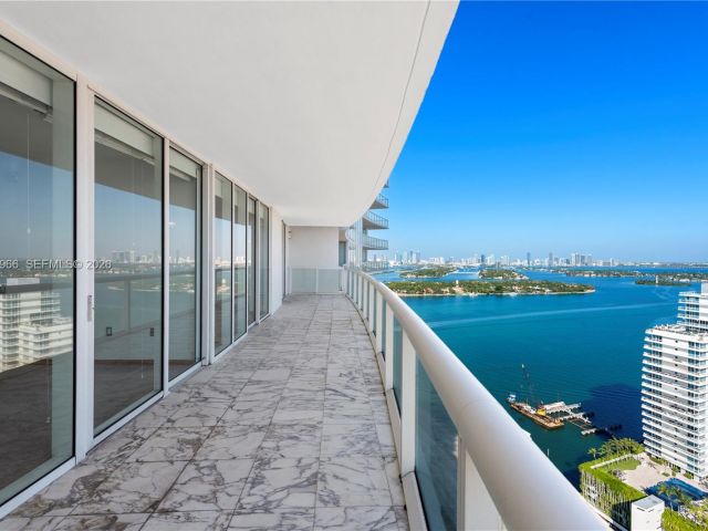 Apartment for rent  Unit #3206 - photo 7533683