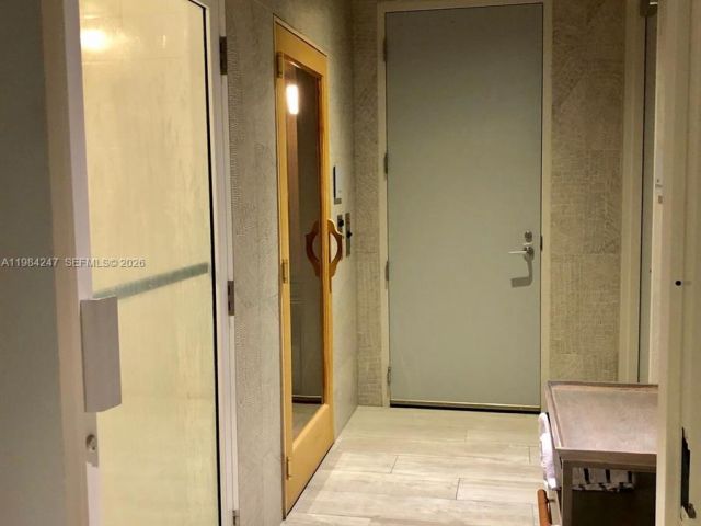 Apartment for rent  Unit #3705 - photo 7491291