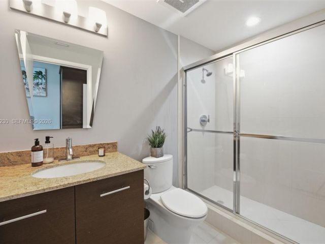 Apartment for rent  Unit #601 - photo 7506610