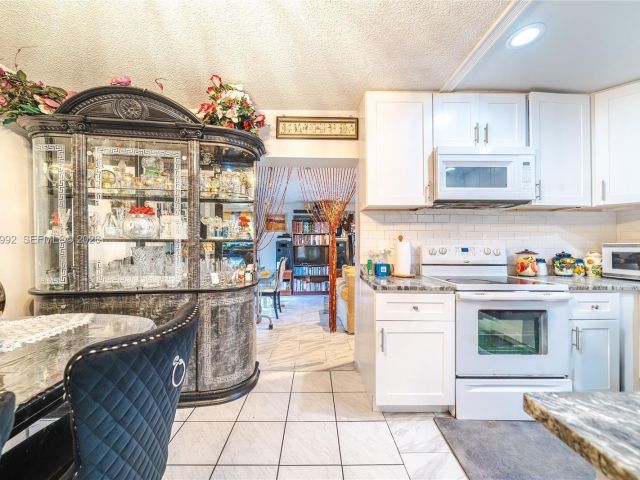 Home for sale at 419 SW 80th Ave - photo 7478238