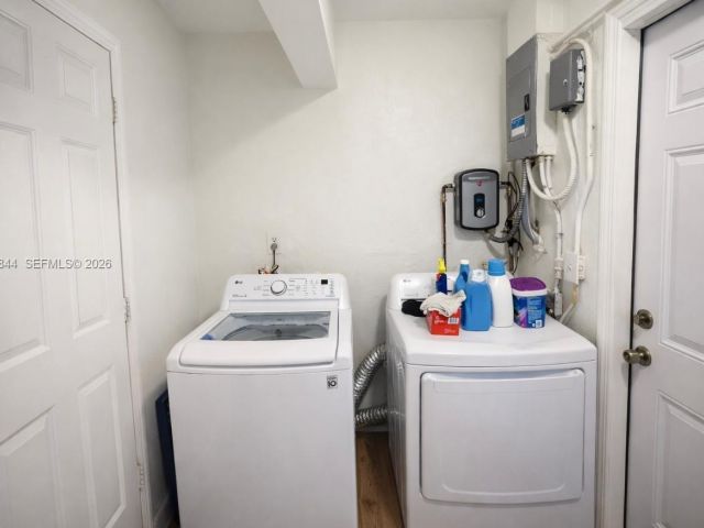 Home for rent at 19835 NE 11th Ct - photo 7493896