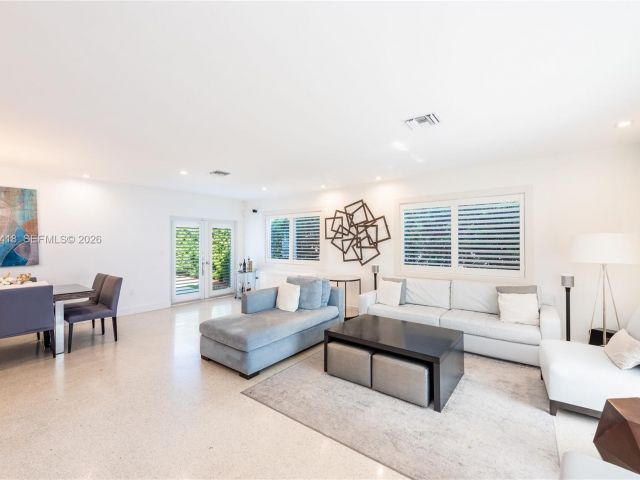 Home for sale at 829 Malaga Ave - photo 7514665