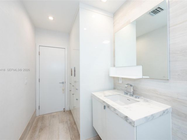 Home for sale at 829 Malaga Ave - photo 7514673