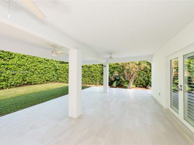 Home for sale at 829 Malaga Ave - photo 7514681