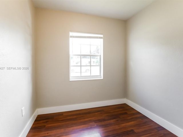 Home for rent at 601 NW 194th St - photo 7479543