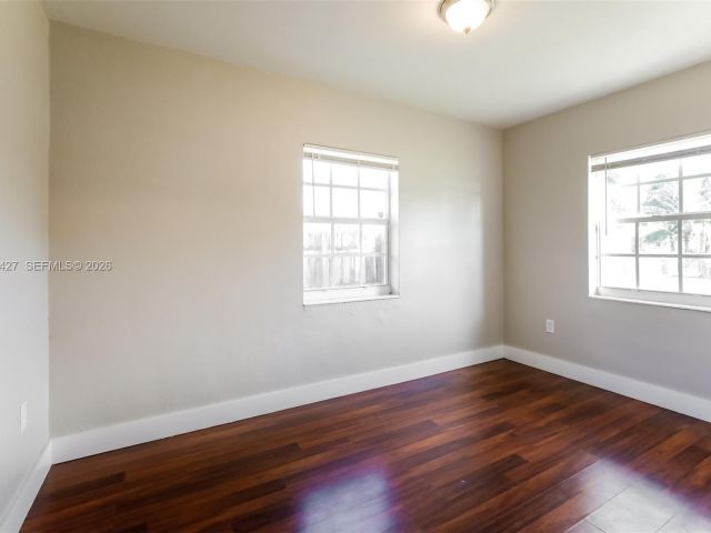 Home for rent at 601 NW 194th St - photo 7479544