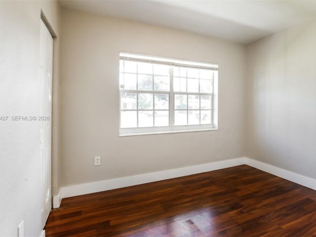 Home for rent at 601 NW 194th St - photo 7479545