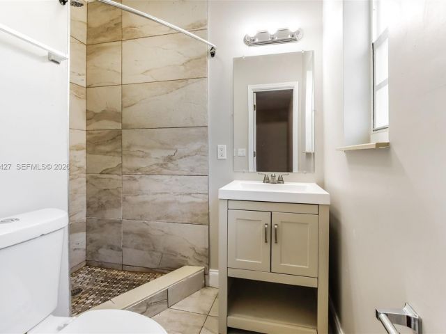 Home for rent at 601 NW 194th St - photo 7479548