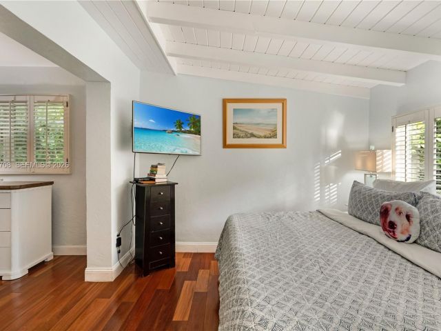 Home for sale at 310 Greenwood Dr - photo 7528315