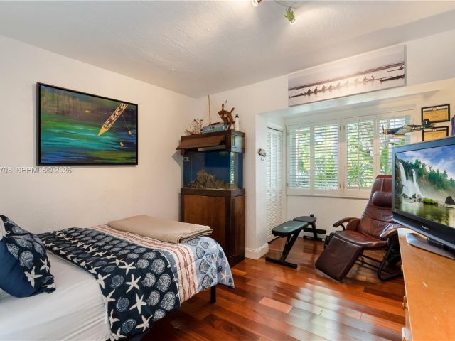 Home for sale at 310 Greenwood Dr - photo 7528316