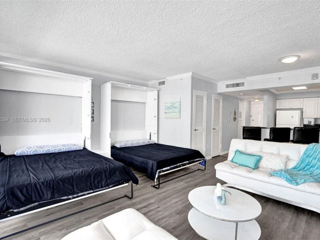 condo for rent in Hollywood - 2501 S Ocean Dr 804 (Available Oct 16) - MondialRealty
