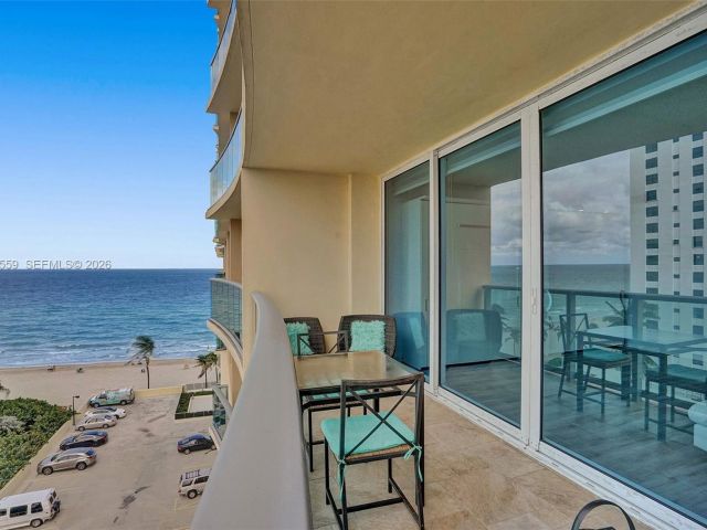 condo for rent in Hollywood - 2501 S Ocean Dr 804 (Available Oct 16) - MondialRealty
