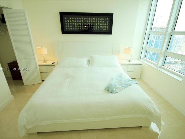 Apartment for rent  Unit #4708 - photo 7461429