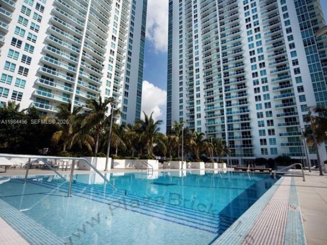 Apartment for rent  Unit #4708 - photo 7461432