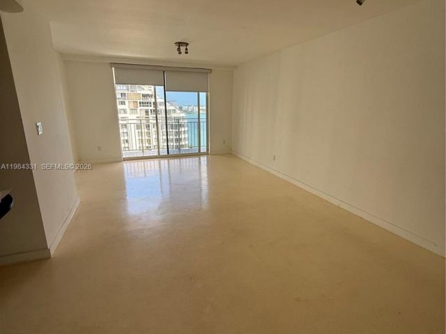 Apartment for rent  Unit #1611 - photo 7478968