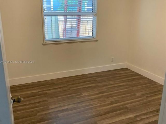 Home for rent at 1511 SW 4th Ave A - photo 7481834