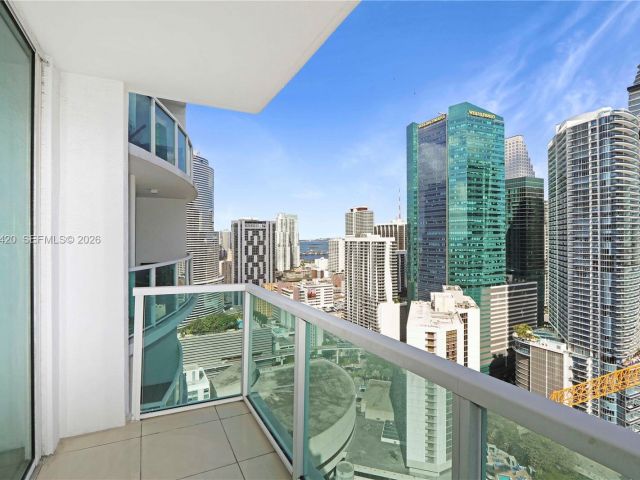 Apartment for sale  Unit #3916 - photo 7490759