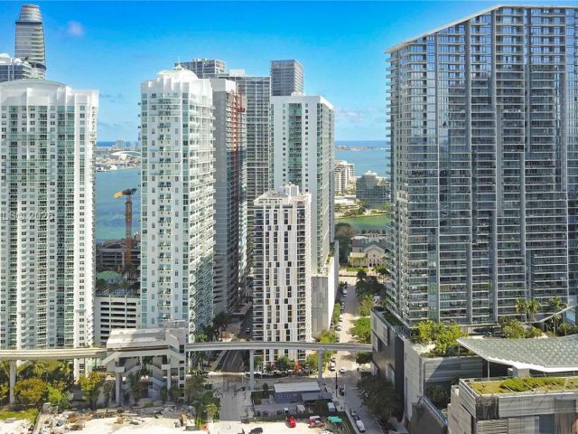 Apartment for sale  Unit #3916 - photo 7490760