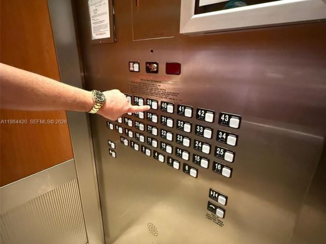 Apartment for sale  Unit #3916 - photo 7490777