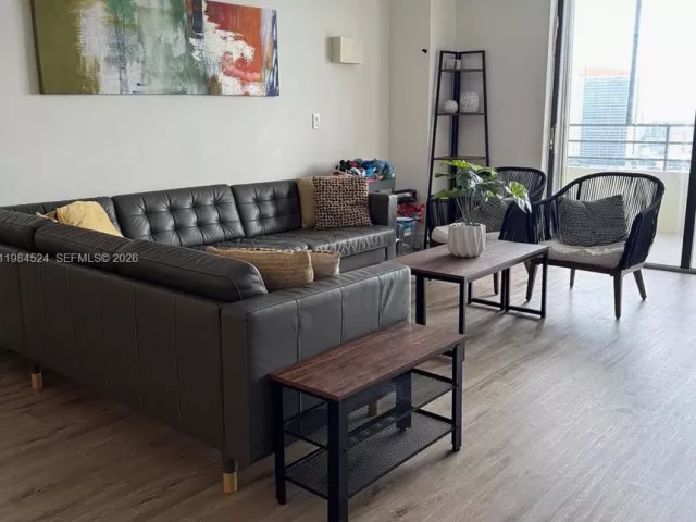 2-bedroom condo for sale in Hallandale Beach - 2500 Parkview Dr 2401 - MondialRealty