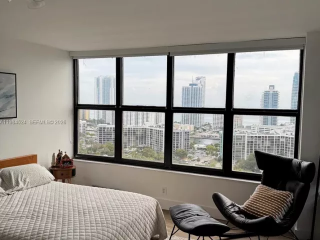2-bedroom condo for sale in Hallandale Beach - 2500 Parkview Dr 2401 - MondialRealty