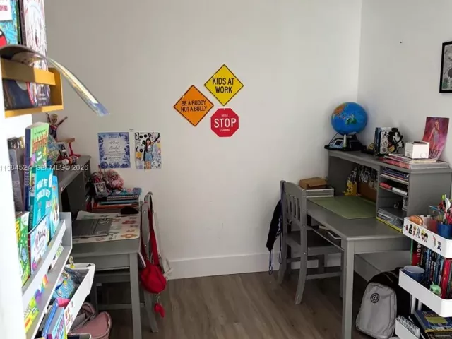 2-bedroom condo for sale in Hallandale Beach - 2500 Parkview Dr 2401 - MondialRealty