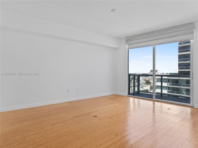 Apartment for rent  Unit #1610 - photo 7502484