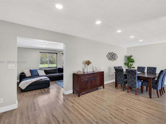 Home for sale at 1401 NW 46th St - photo 7534838