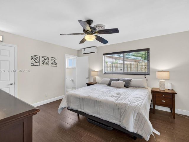 Home for sale at 1401 NW 46th St - photo 7534839