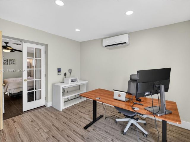 Home for sale at 1401 NW 46th St - photo 7534844