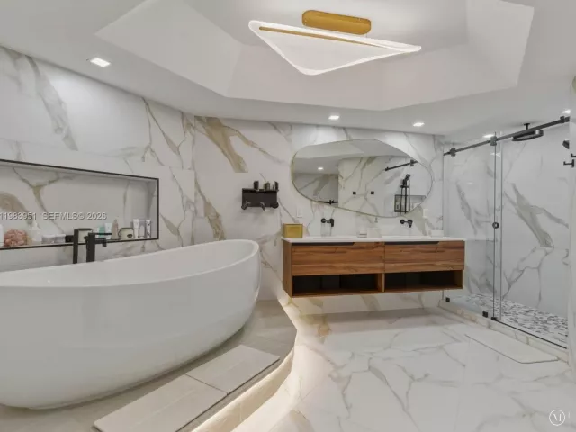 2-bedroom condo for rent in Aventura - 3000 Island Blvd 1501 - MondialRealty