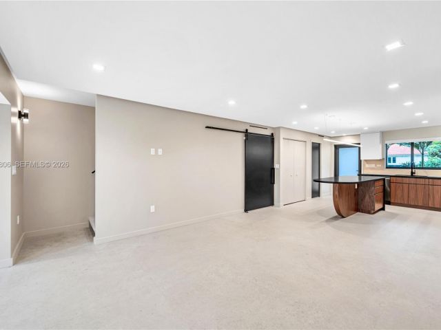 Home for rent at 2211 NE 122nd St 2211 - photo 7475195