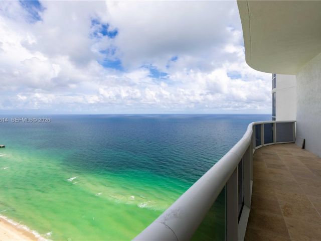 Apartment for rent  Unit # - photo 7497510