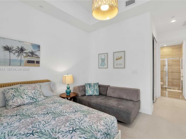 Apartment for rent  Unit # - photo 7497526