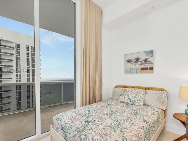 Apartment for rent  Unit # - photo 7497528