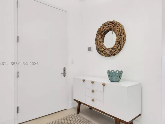 3-bedroom condo for rent in Sunny Isles Beach -  - MondialRealty