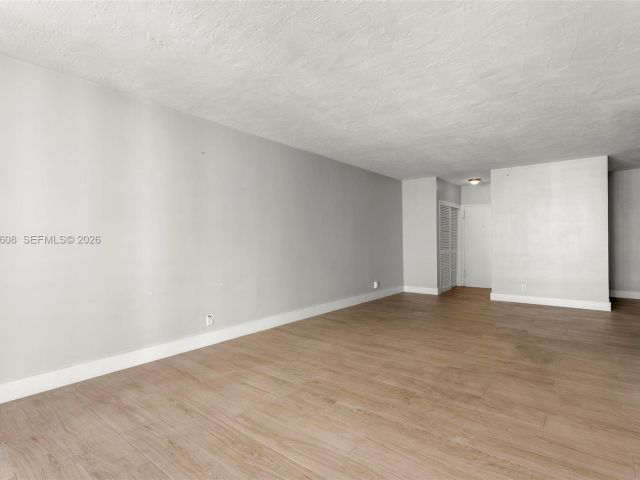 Apartment for rent  Unit #1145 - photo 7466699