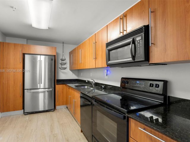 Apartment for rent  Unit #1145 - photo 7466719