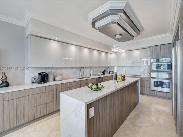 Apartment for sale  Unit #3203 - photo 7452023