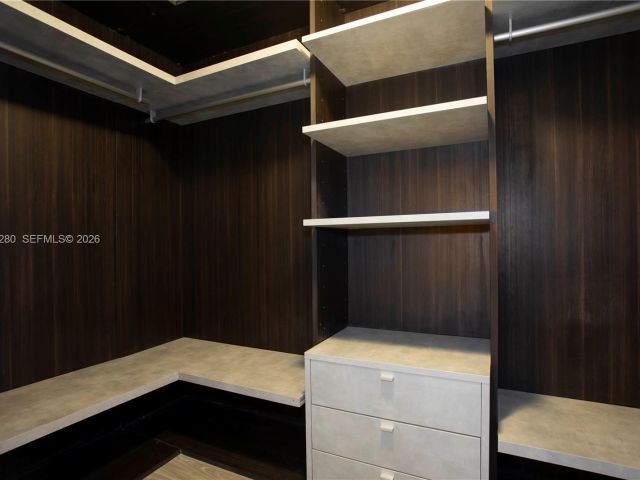 Apartment for rent  Unit # - photo 7452477