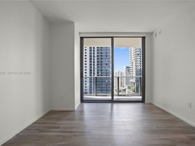 Apartment for rent  Unit # - photo 7452485