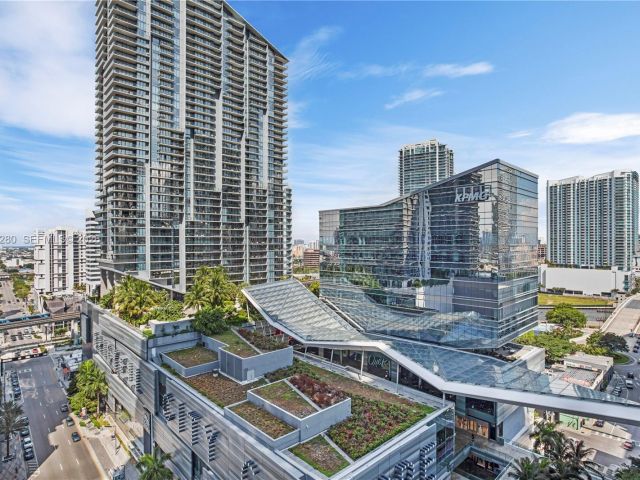 Apartment for rent  Unit # - photo 7452488