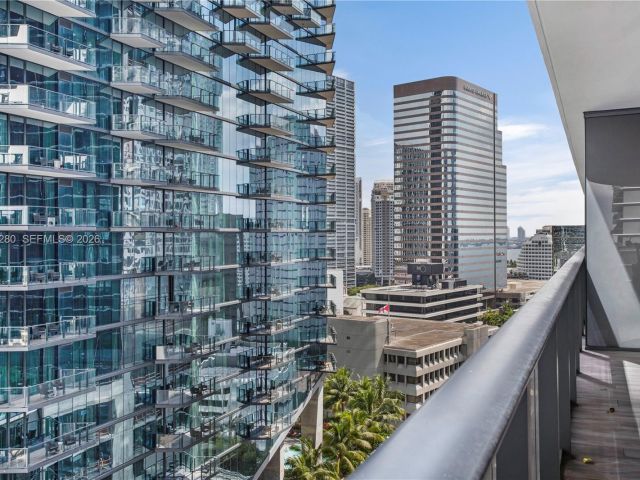 Apartment for rent  Unit # - photo 7452489