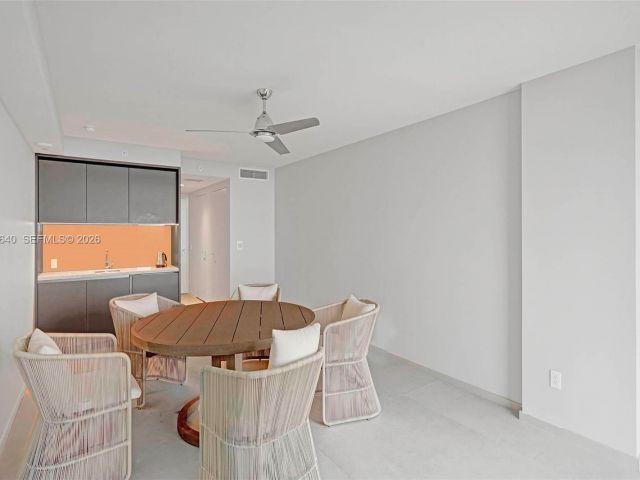 Apartment for rent  Unit #Cabana 8 - photo 7495637