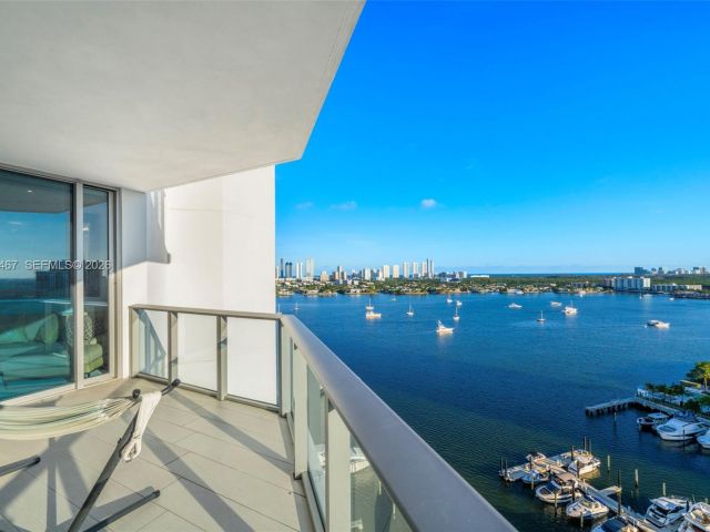 Apartment for rent  Unit #1803 - photo 7503549