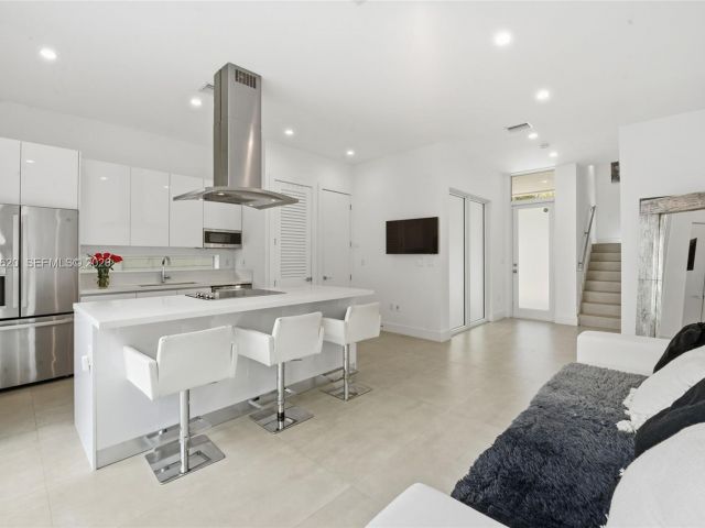 Home for sale at 3525 Day Ave - photo 7465190