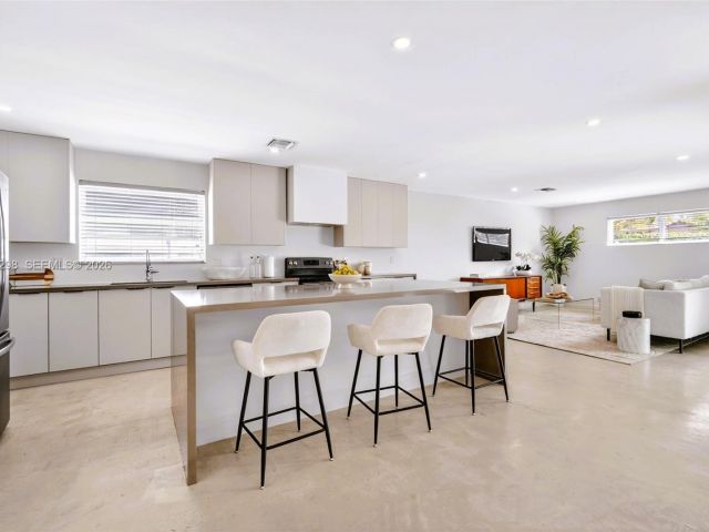 Home for sale at 1119 N 46th Ter - photo 7514692