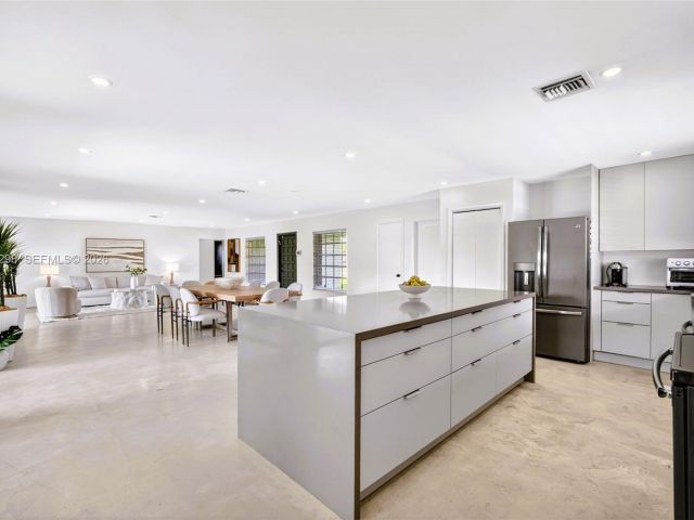 Home for sale at 1119 N 46th Ter - photo 7514696